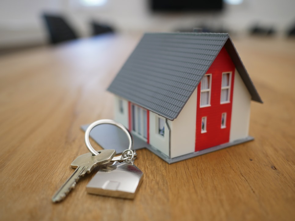 What Questions To Ask Yourself Before Buying Your First House?