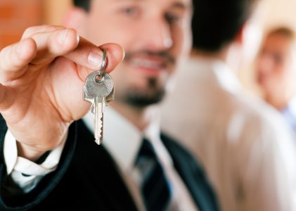 The Roles Of A Real Estate Broker In France